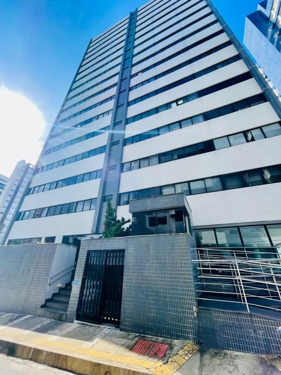 Sala Comercial com 40m² - Edifício Comercial Sfax - Tirol - Natal RN
