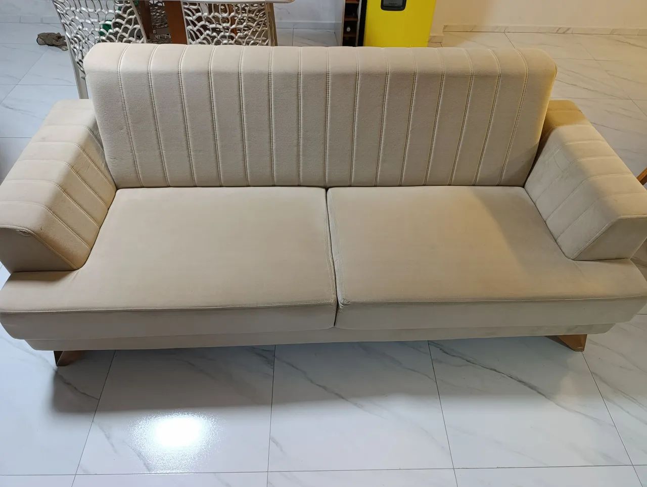 Sofá 3 lugares Semi-novo - 1 ano de uso  - Foto 3