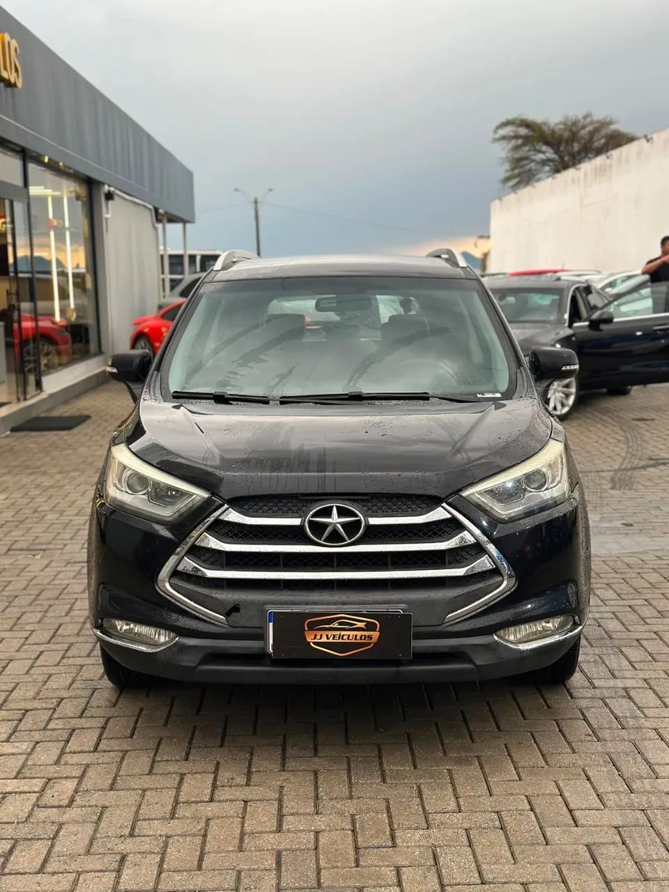 JAC T5 1.5 Jet Flex 16V 5P Mec. 2017 - Foto 2