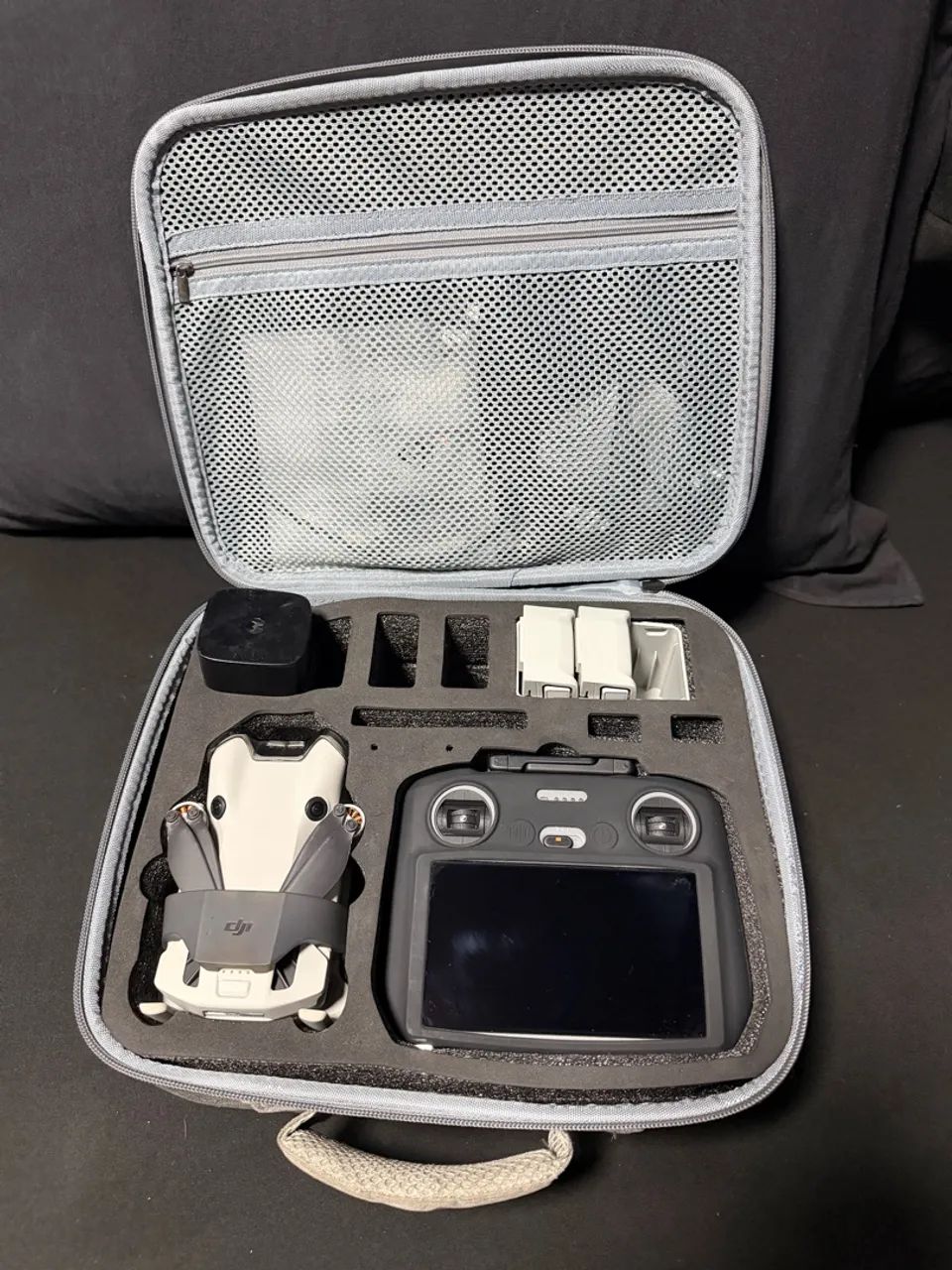DJI Mini 4 Pro Fly More Combo Plus - Foto 2
