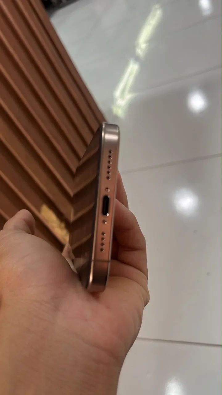 iPhone 16 pro Max  - Foto 2