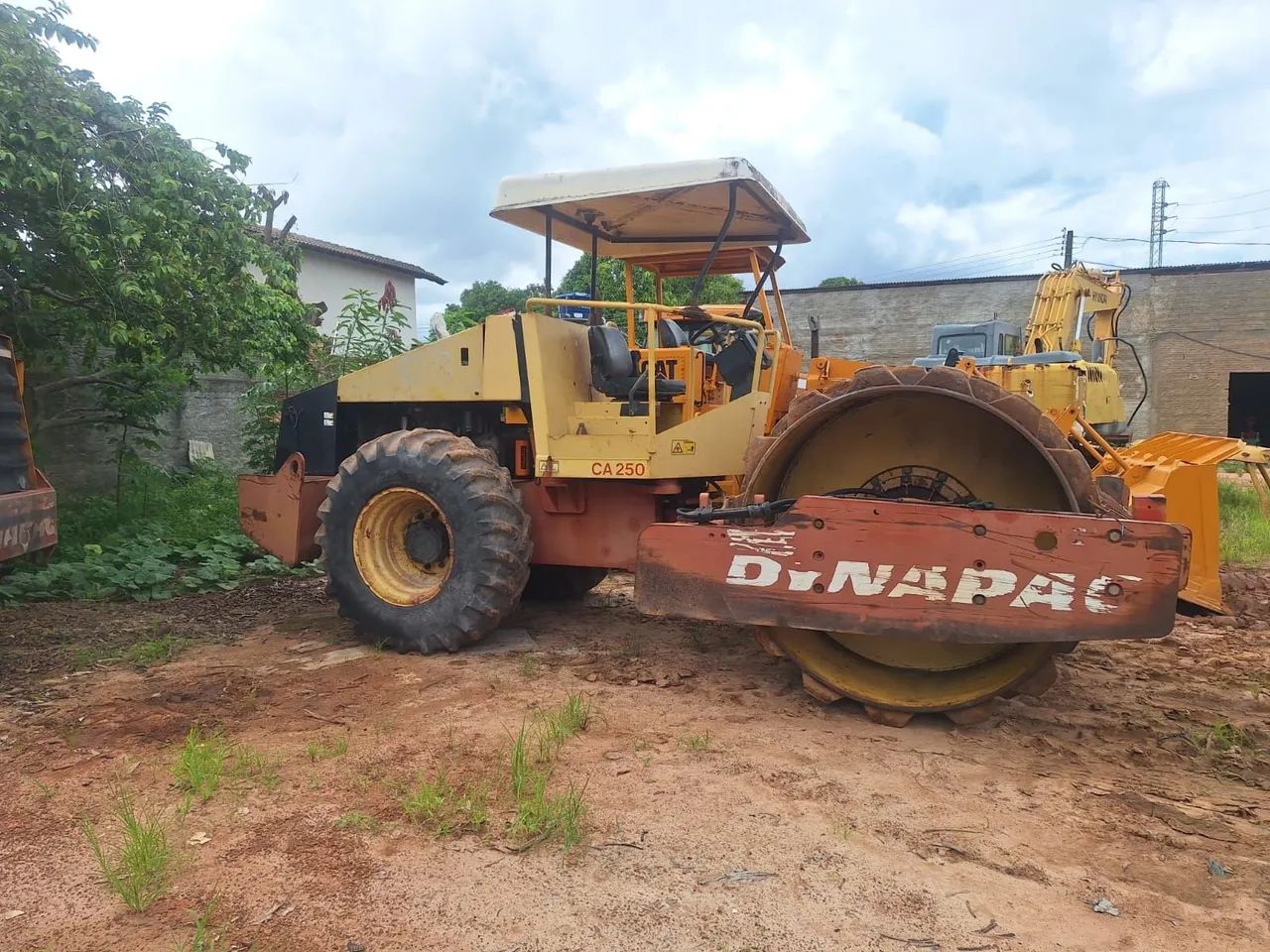 rolo compactador dynapac ca250 - Foto 3