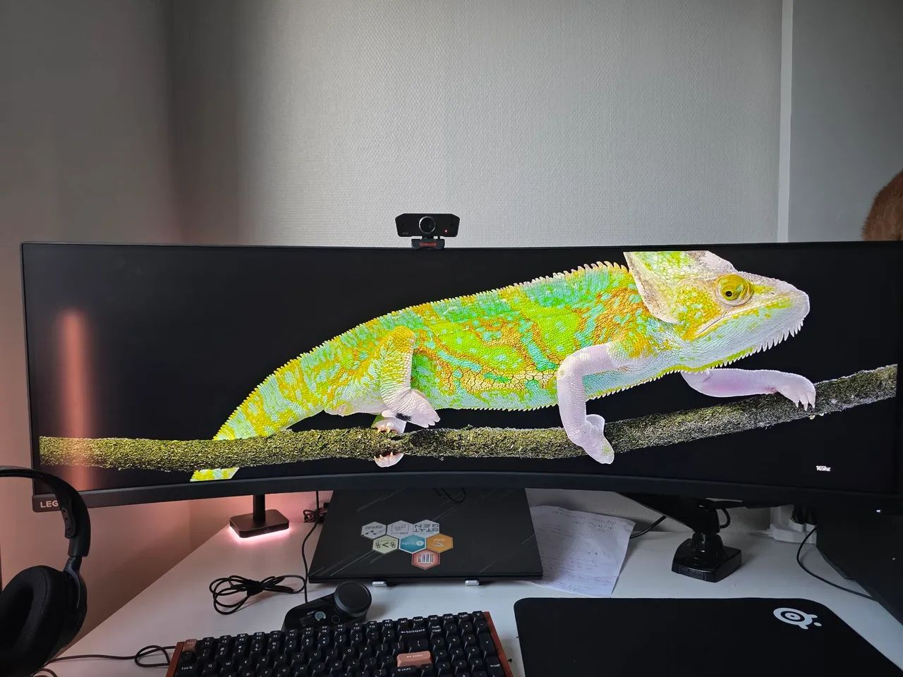 Monitor Lenovo Legion 44.5" 170hz (5120x1440)