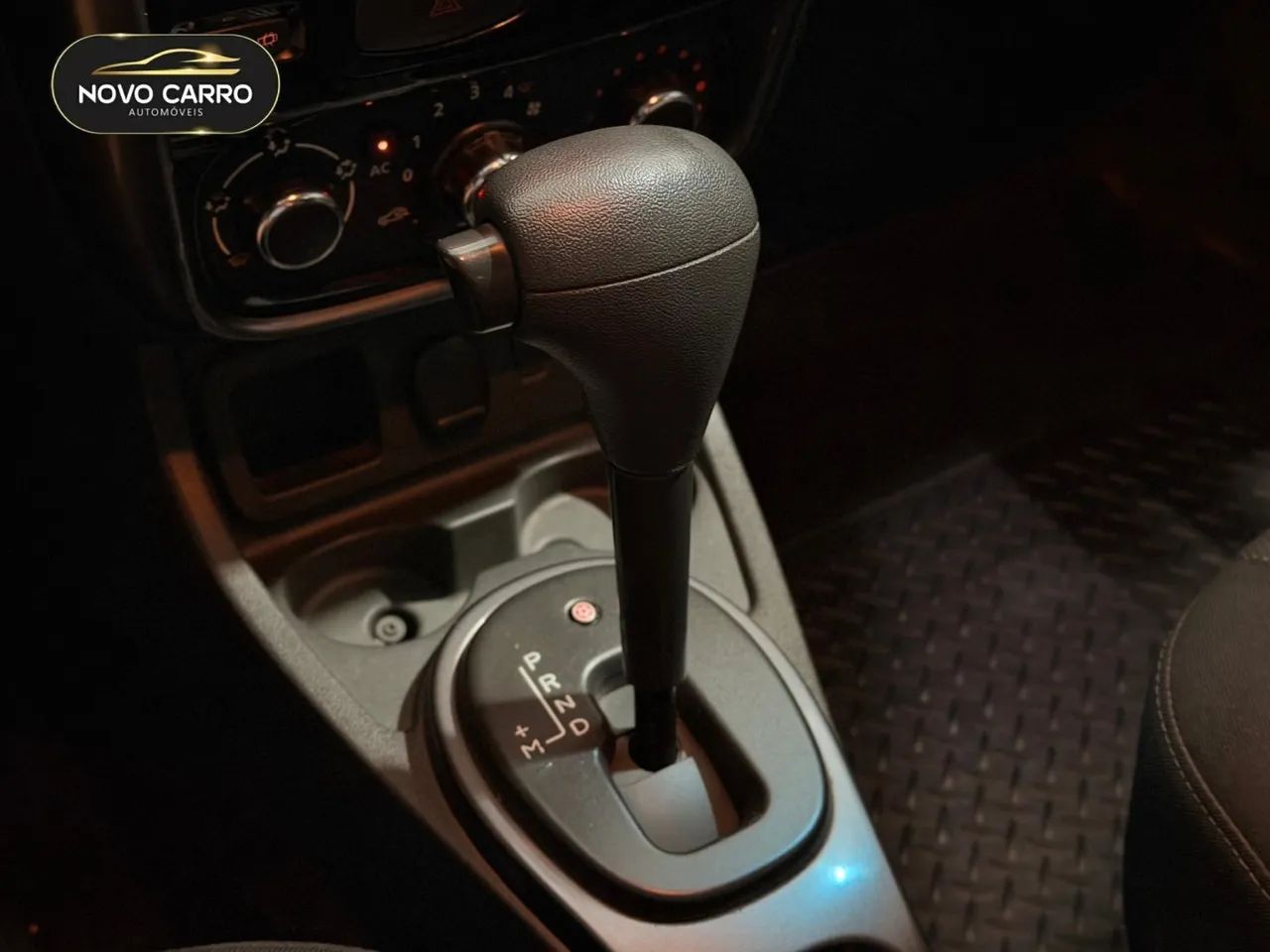 Renault Duster Dynamique 2.0 Hi-flex 16V Aut. 2014 - Foto 4