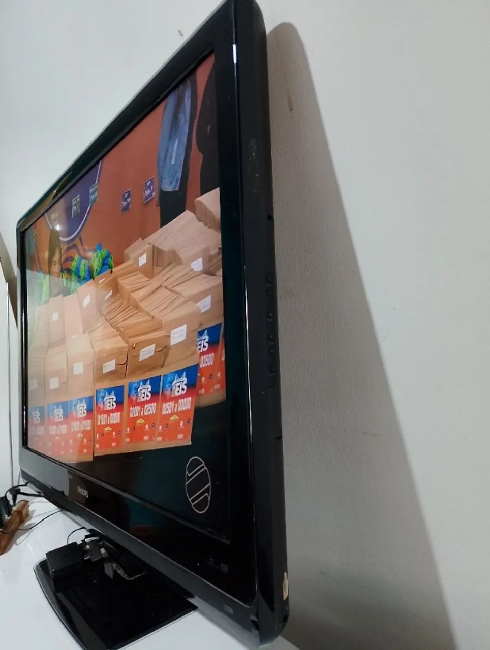 Tv Philips 42 polegadas não smart - Foto 3