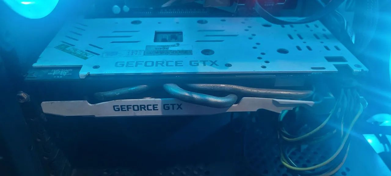 Placa de video gtx 1060 3gb 