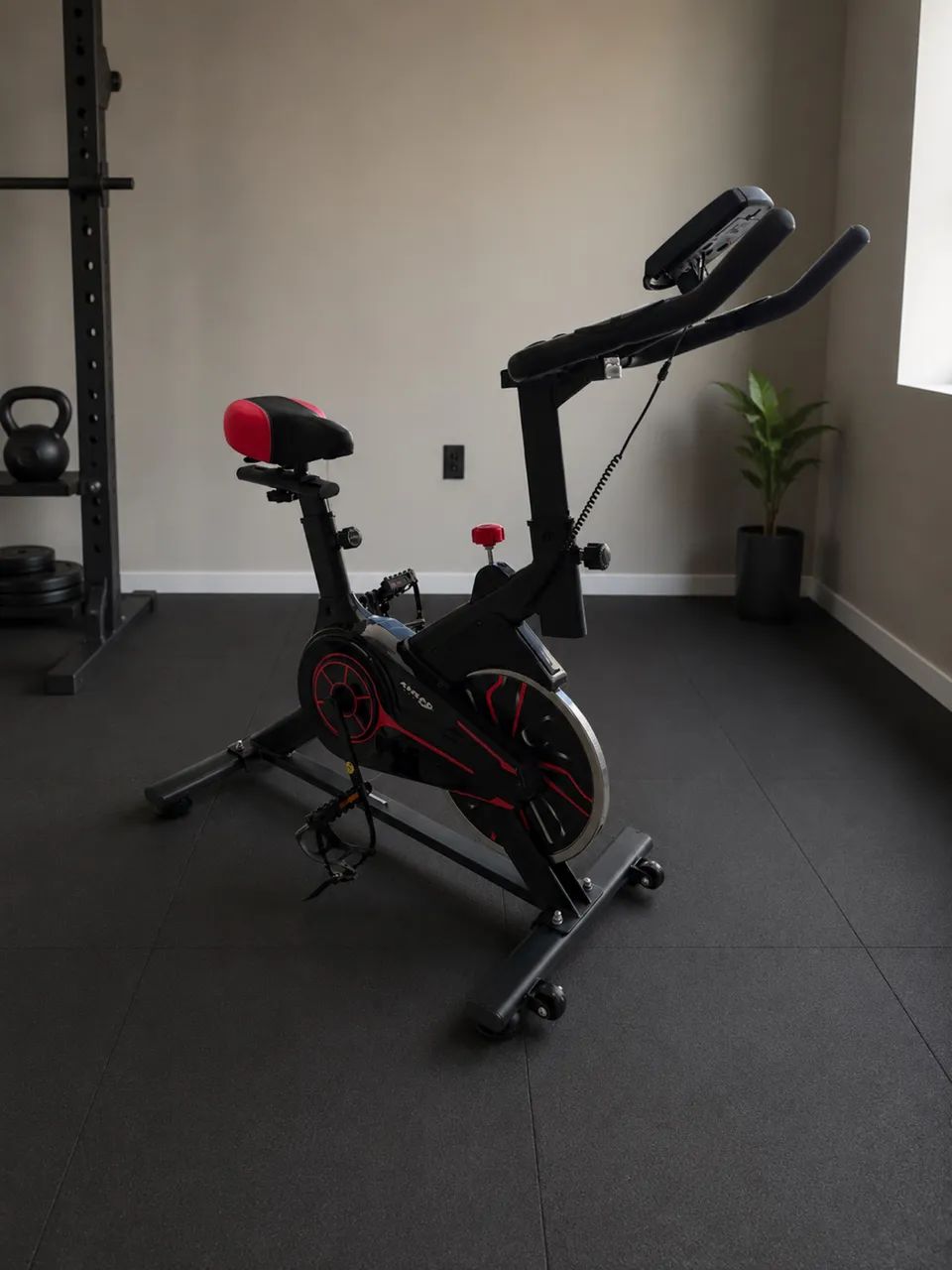 Vendo Bicicleta ergométrica semi nova 