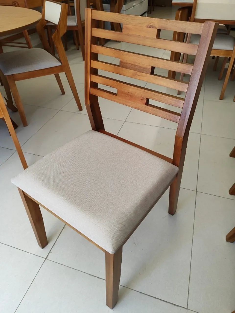 Mesa linda valorizando seu ambiente - Foto 5