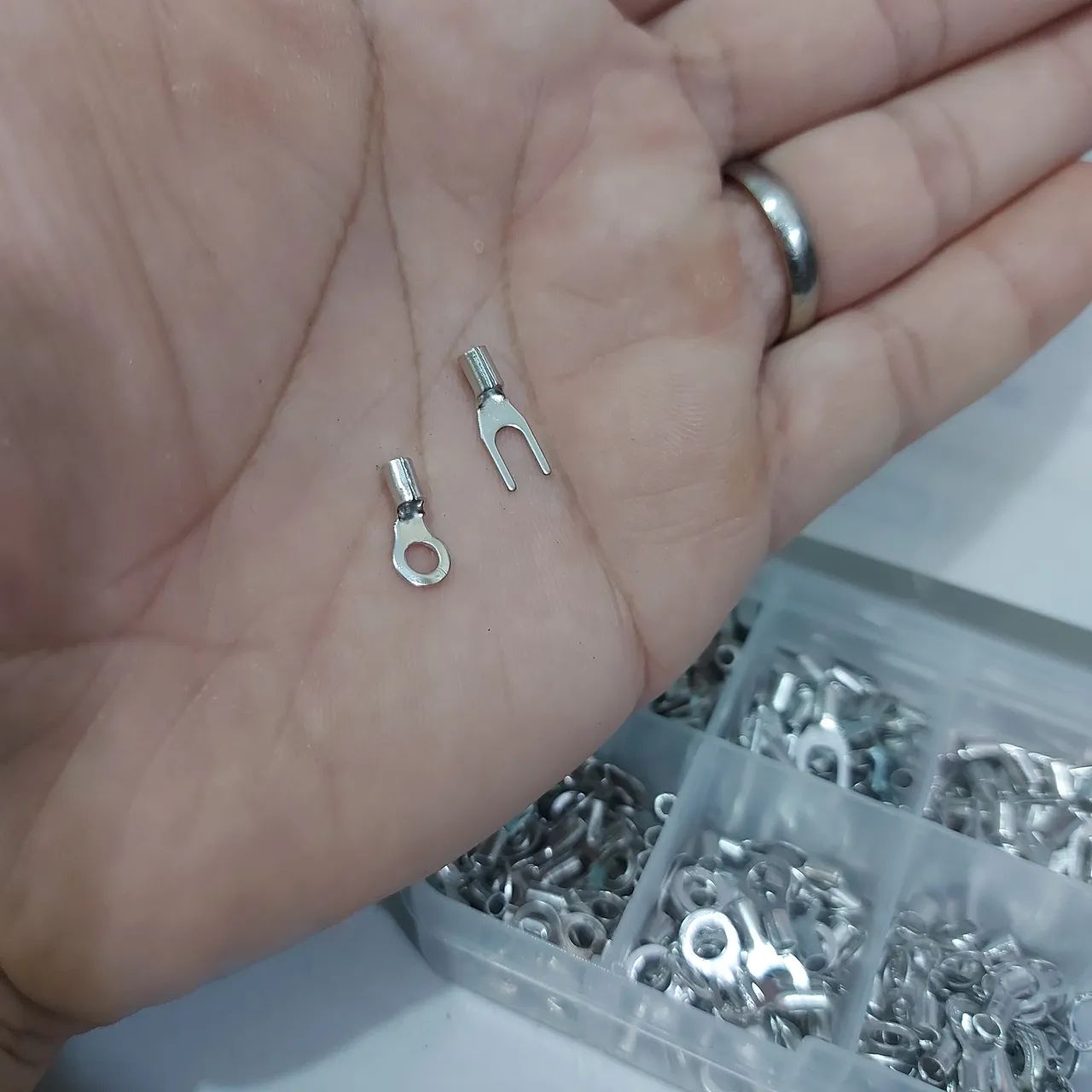 Kit de terminais garfo e olhal 320 peças  - Foto 3