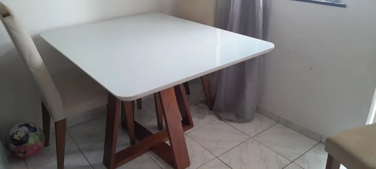 Mesa 1,20 x90 laca  off white com vidro. - Foto 2