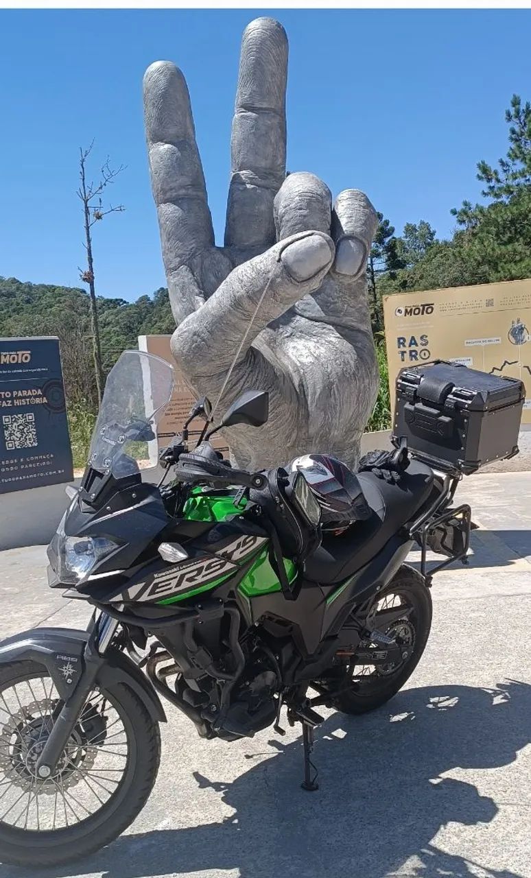 Versys 300 -  tornado 250cc - 650 ou Esportiva 