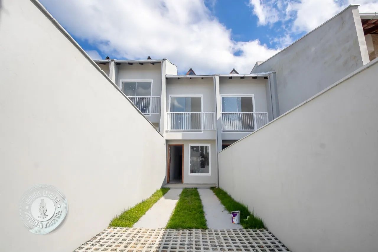 Sobrado com 2 dormitórios no bairro da Itoupava Central!