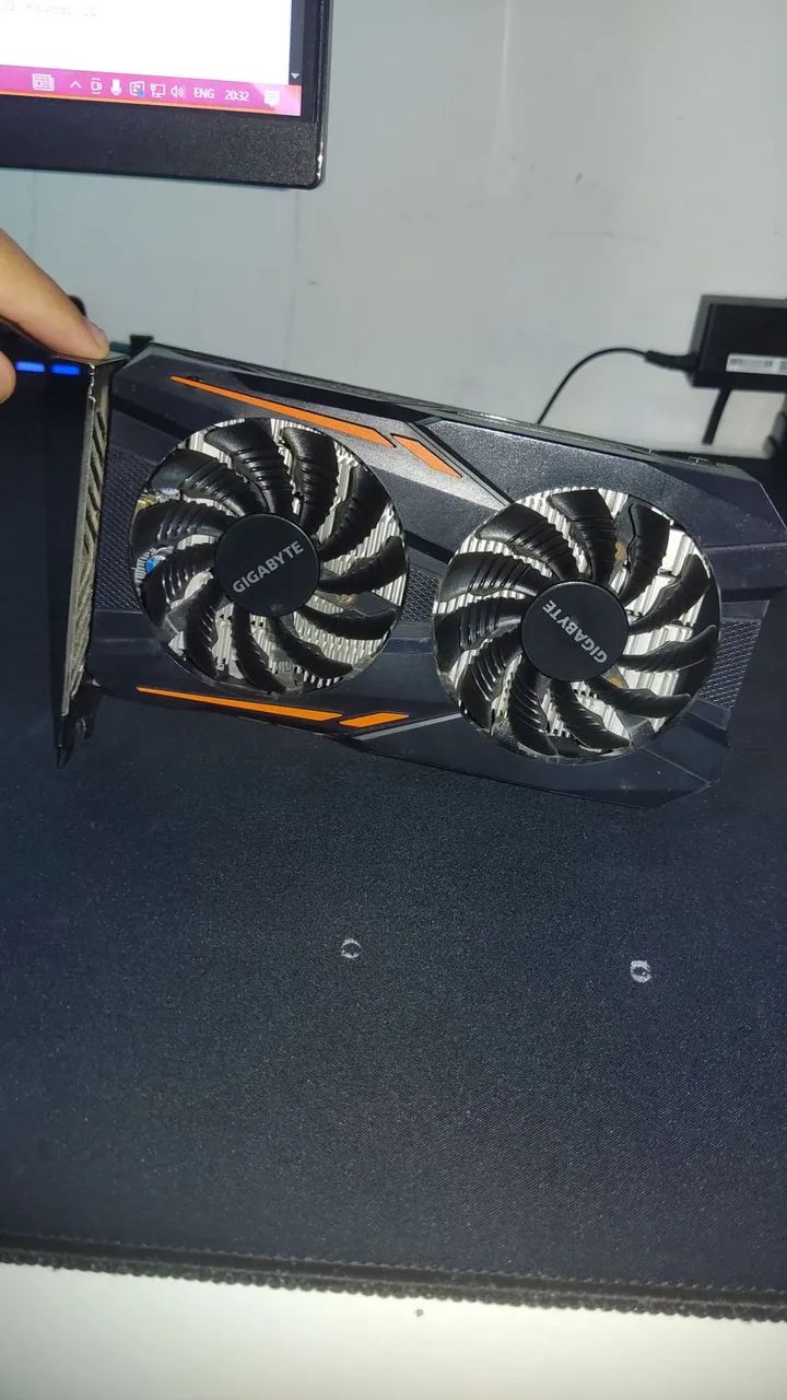 ? Vendo GTX 1050 Ti ? Com Defeito (retirada de peças)