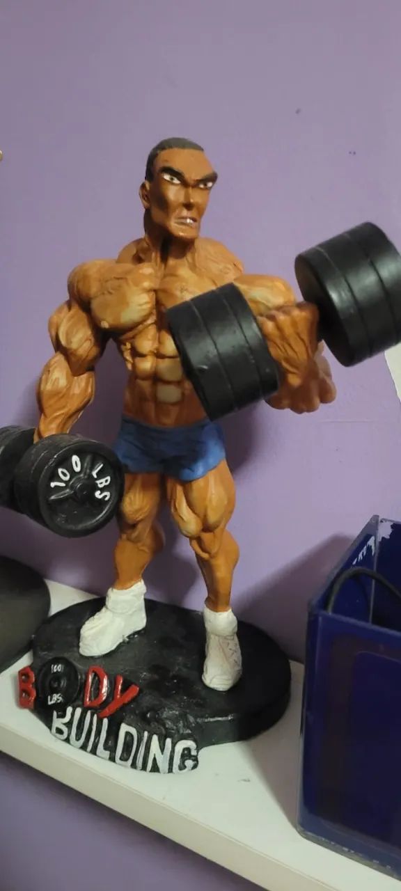 Boneco Musculoso Academia Rosca Alternada Decoração 