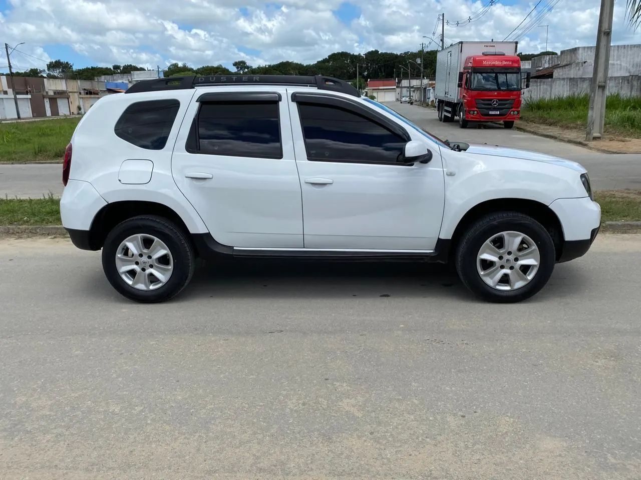 Renault Duster Expression 1.6 Hi-flex 16V Mec. 2016