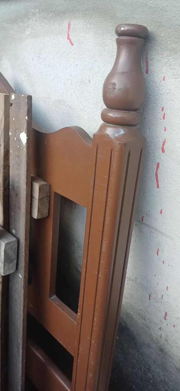 Cama Vintage de Casal em Madeira Rústica - Foto 3