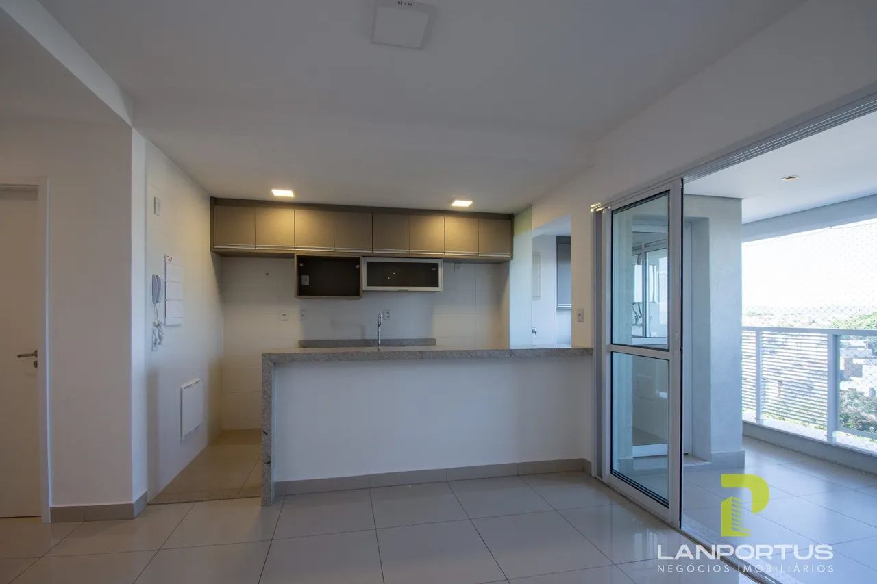 Apartamento com 93m² 3 quartos para alugar / locação no Edifício Mirage - Quinta da Primav