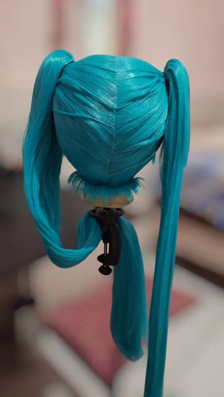 peruca capacete cosplay Hatsune Miku - NOVA - Foto 3