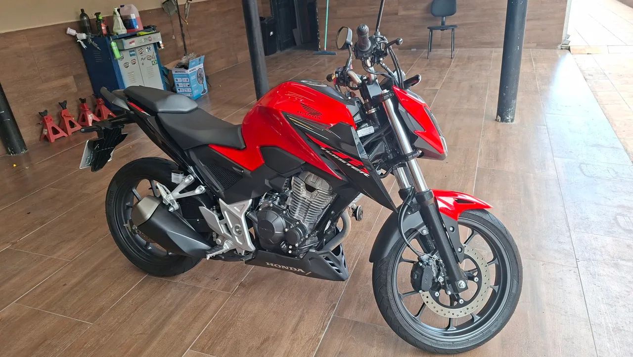 CB300F ABS - Foto 3