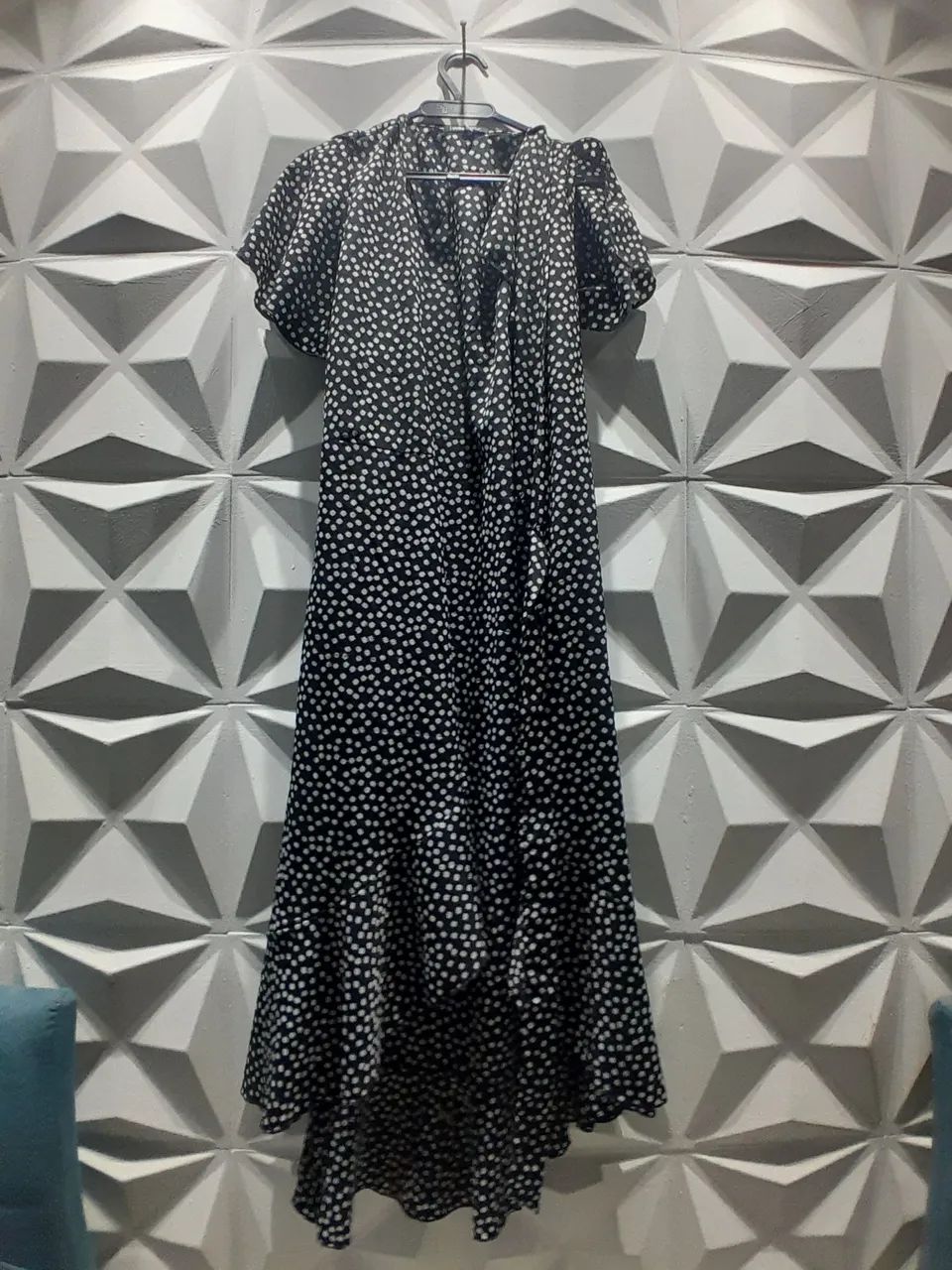Vestido preto lovito tamanho M - Foto 4