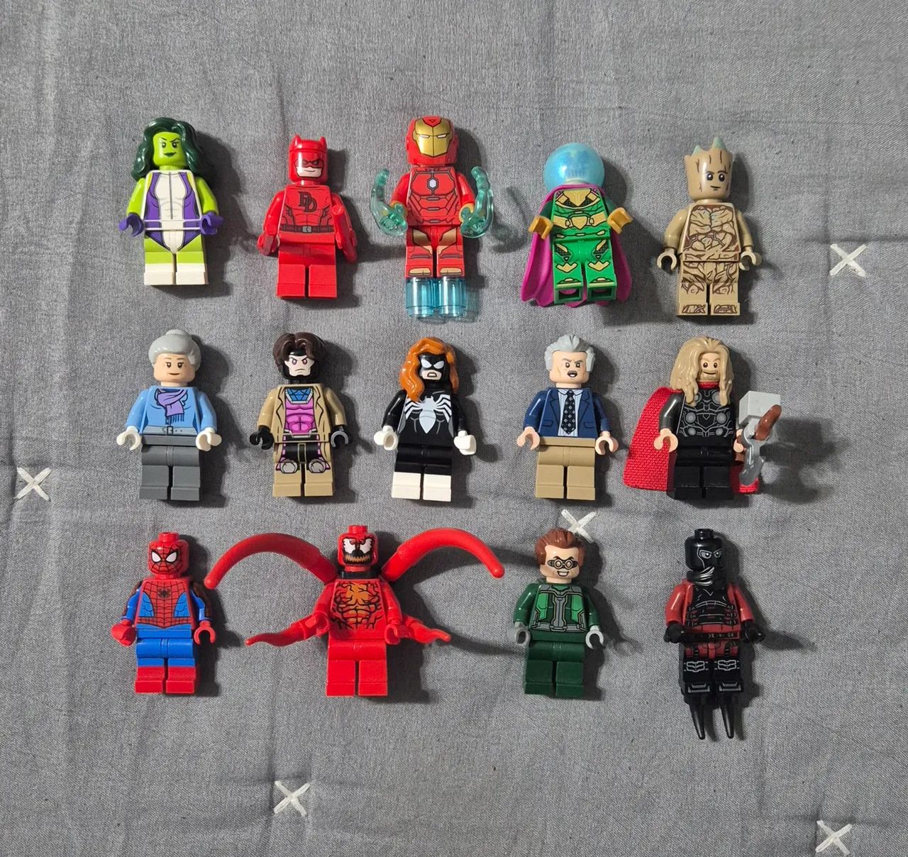 Lego Marvel minifiguras 