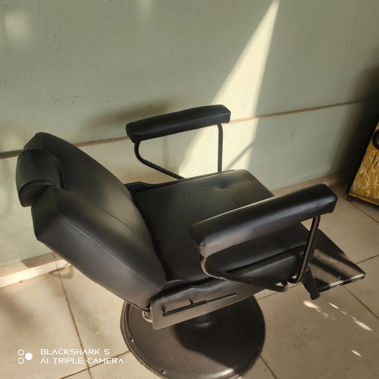 Vende- se Deus cadeiras salão de beleza . - Foto 5