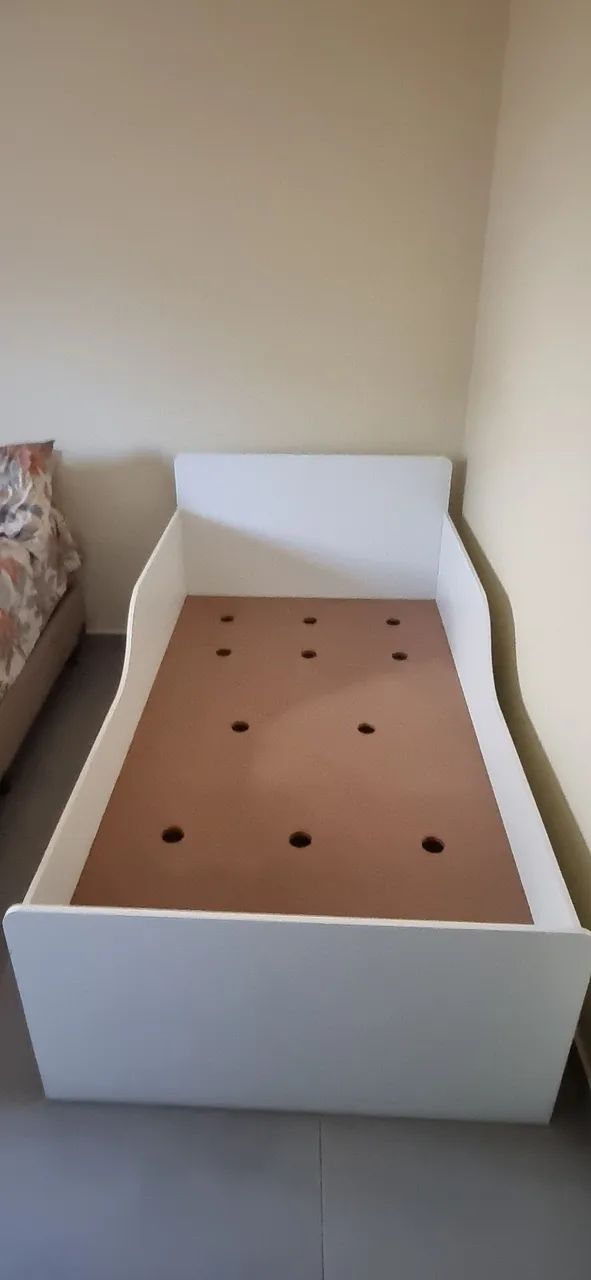 Vende-se cama para colchão Solteirão/Viúva  - Foto 2