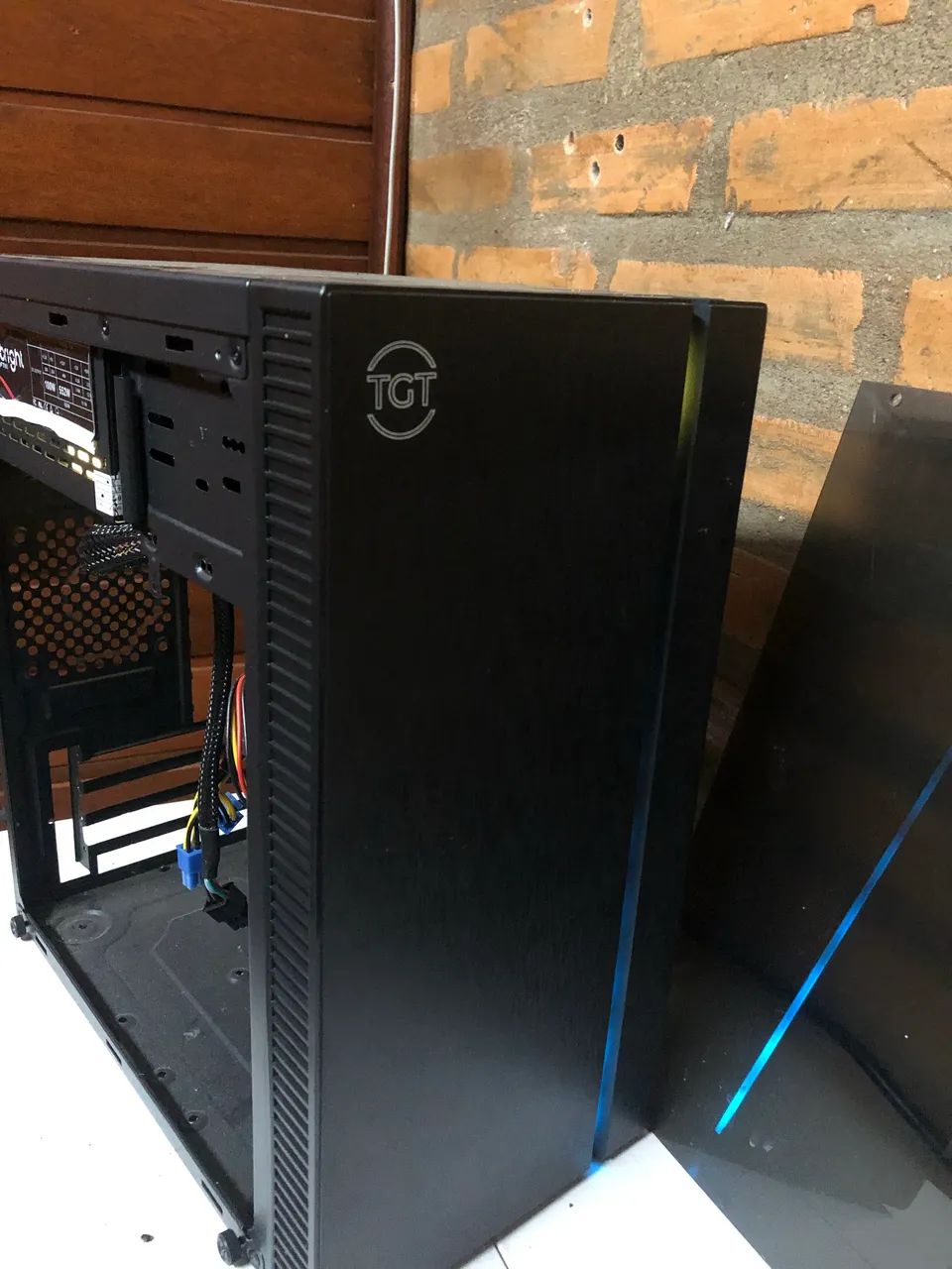 Gabinete e fonte de 550w - Foto 5