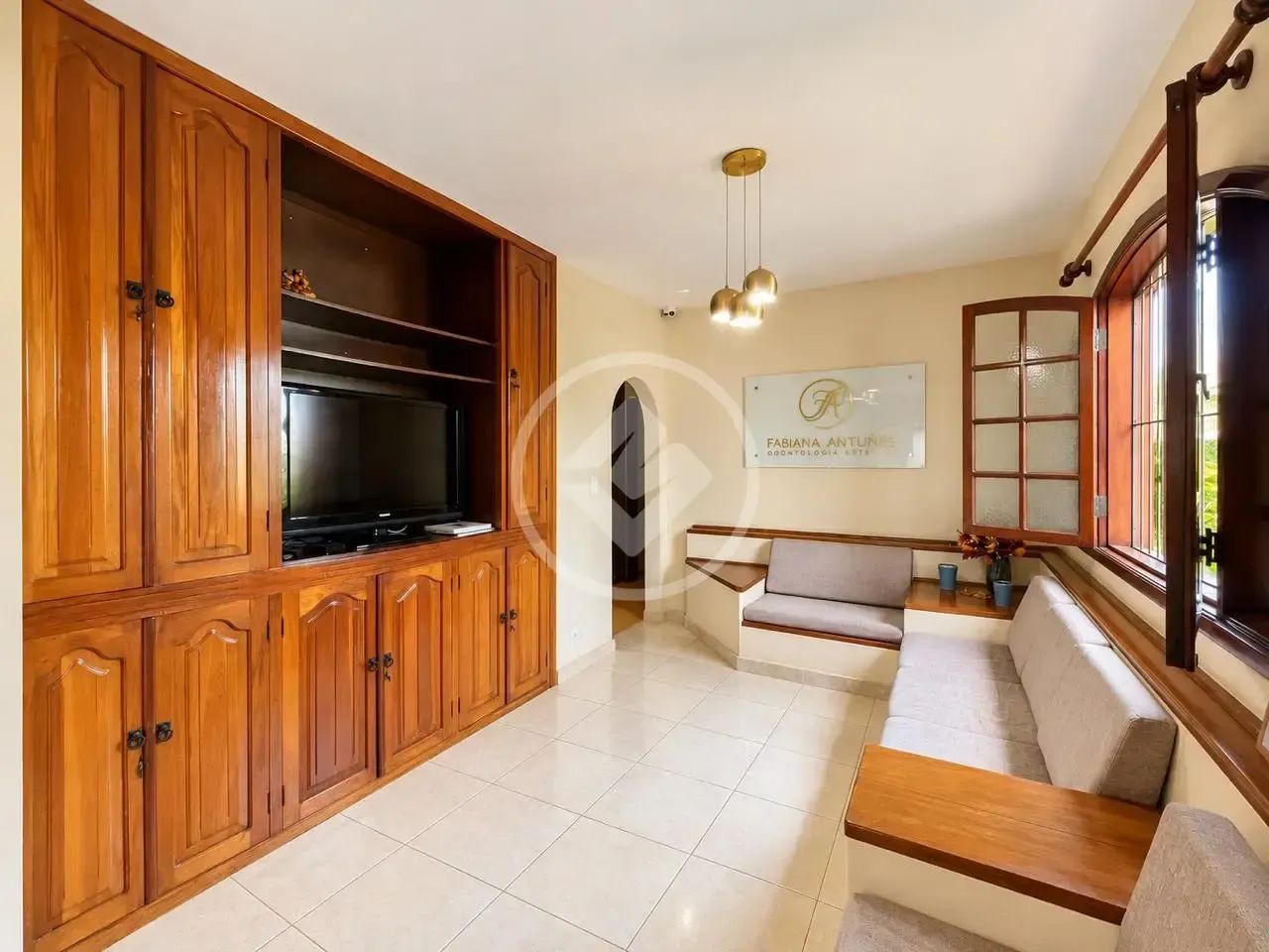 CASA 4 QUARTOS (3 SUITES) NO CENTRO DE PEDRO LEOPOLDO codigo: 374196 - Foto 4