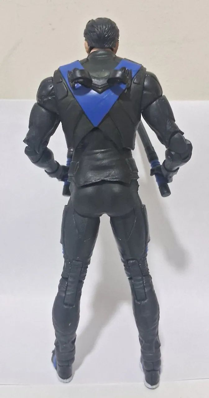 DC mcfarlane multiverse nightwing/asa noturno. - Foto 2