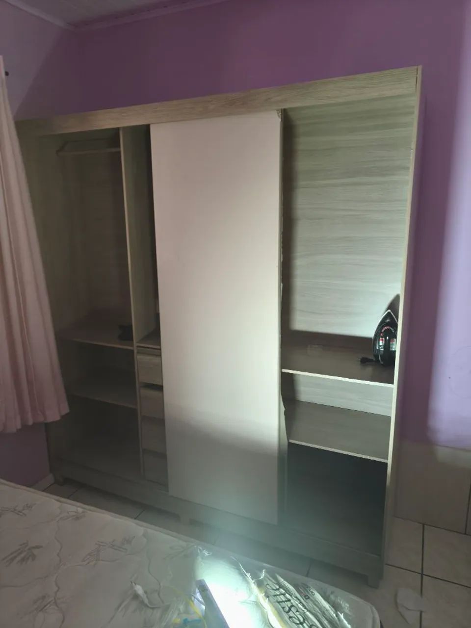 Cama/guarda roupa 