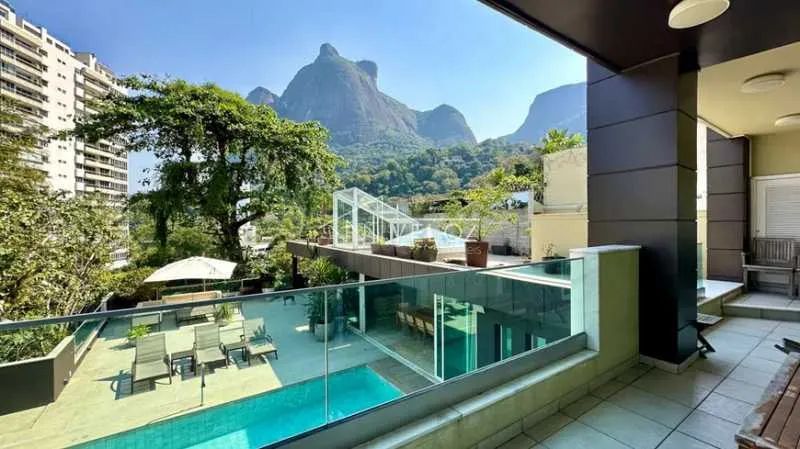 Casa de rua : / Residencial / São Conrado - Foto 2