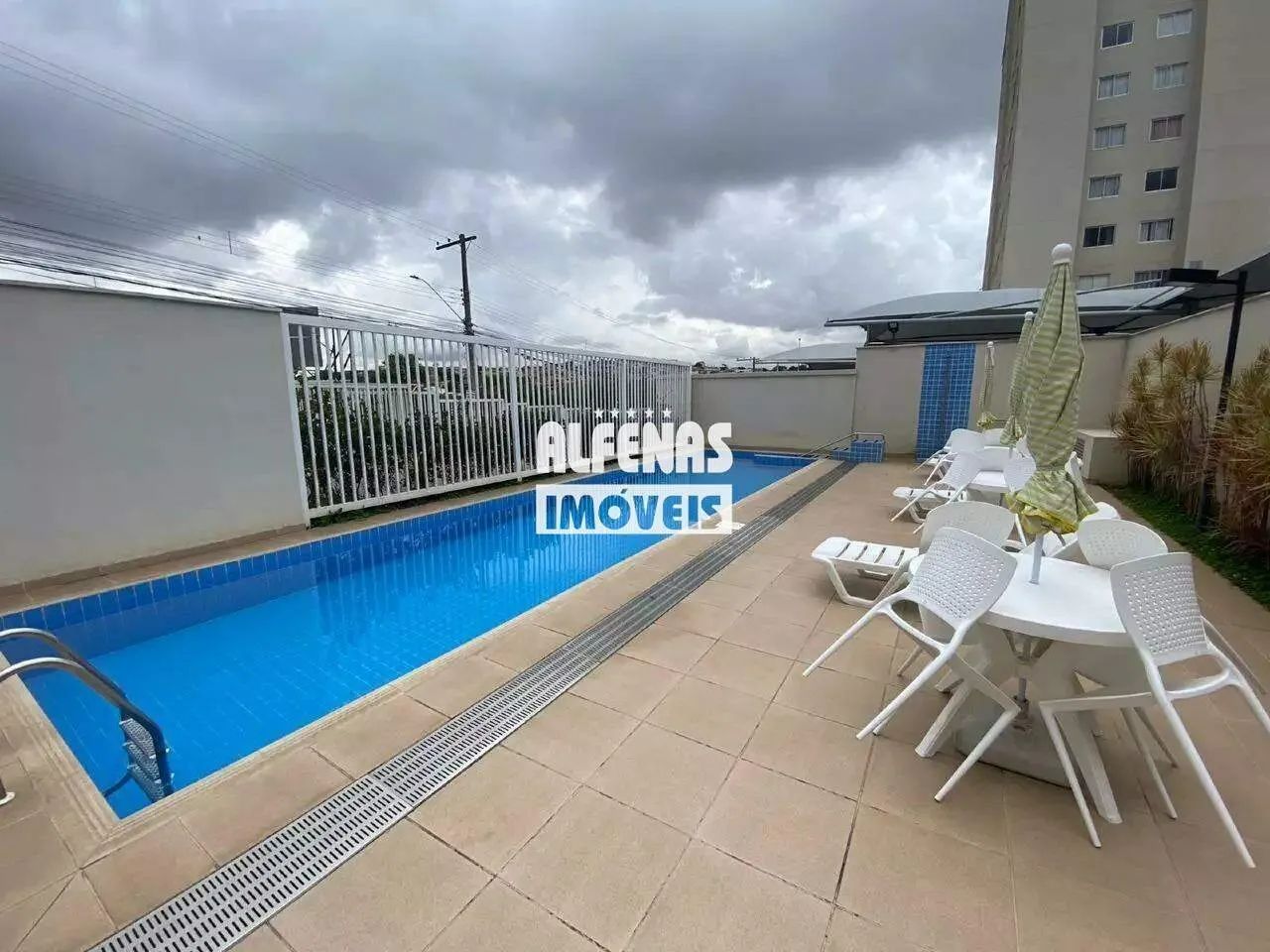 Apartamento à venda 2 quartos no Bairro MONTE CASTELO - Foto 2
