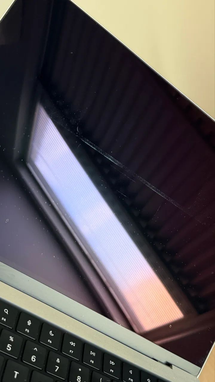MacBook PRO M1 PRO 512gb 16gb  - Foto 4