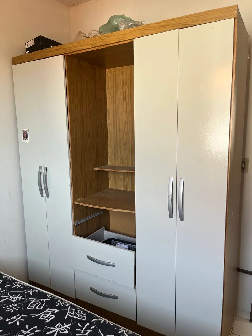 VENDO CAMA E GUARDA ROUPA - Foto 2