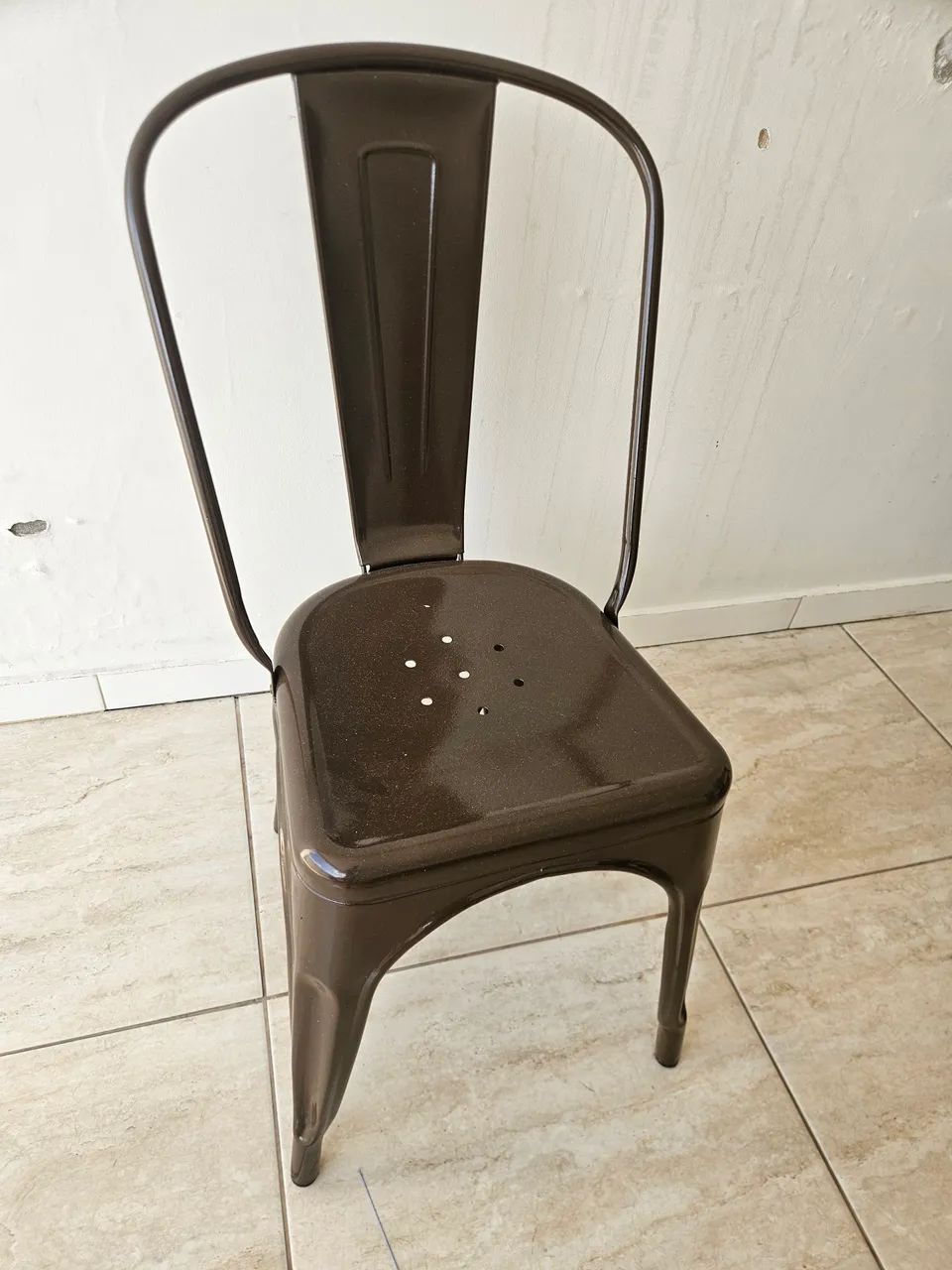 Mesa de metal com cadeiras  - Foto 3