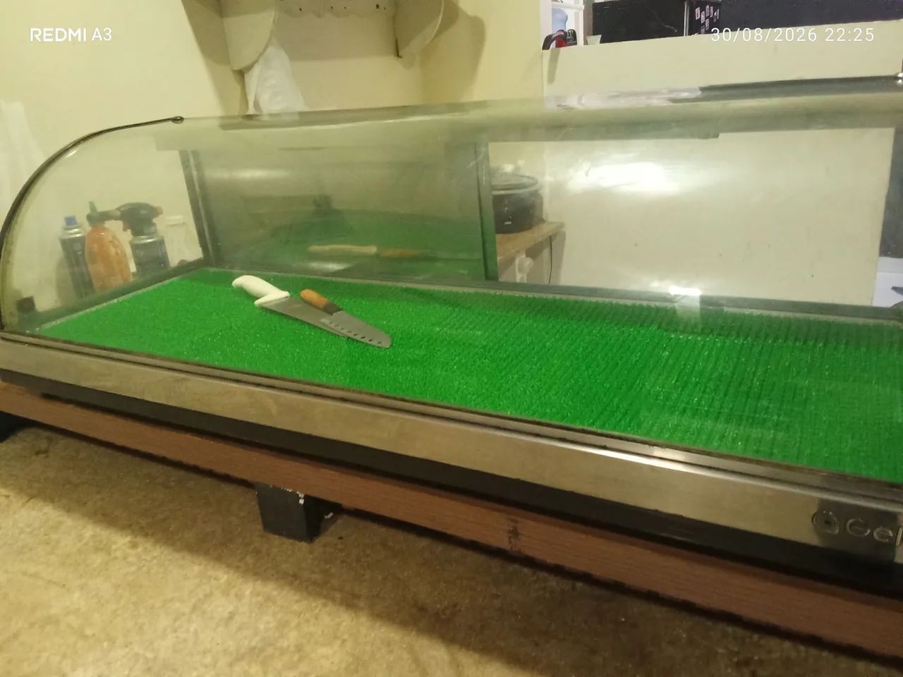 Vendo vitrine gelopa.tamanho1'60