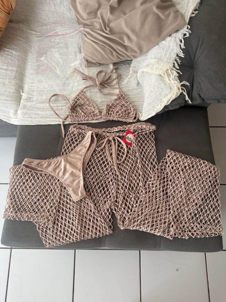 Triconjunto com calça de tela + biquini - Foto 3