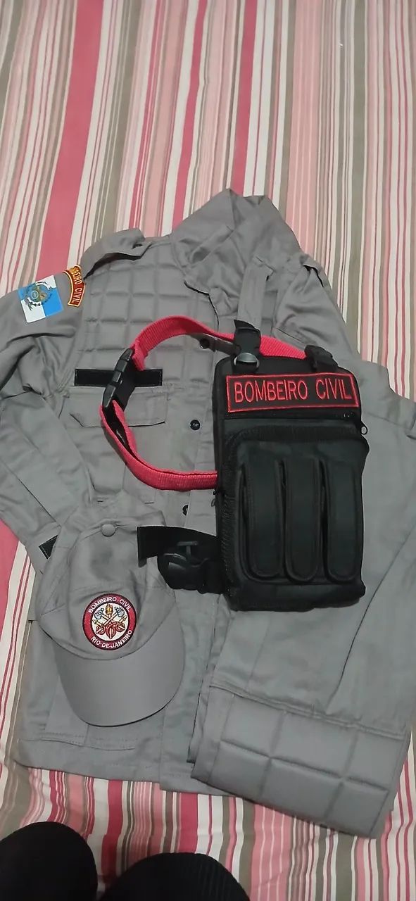 Uniforme de bombeiro civil completo  - Foto 2