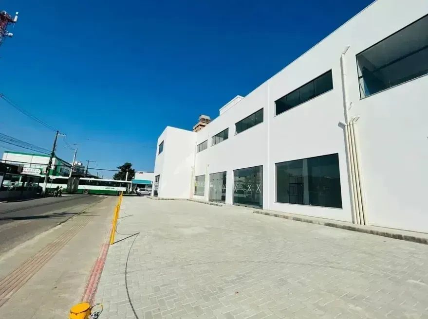 Excelente Oportunidade de Aluguel - Sala Comercial no Centro de Palhoça! - Foto 2