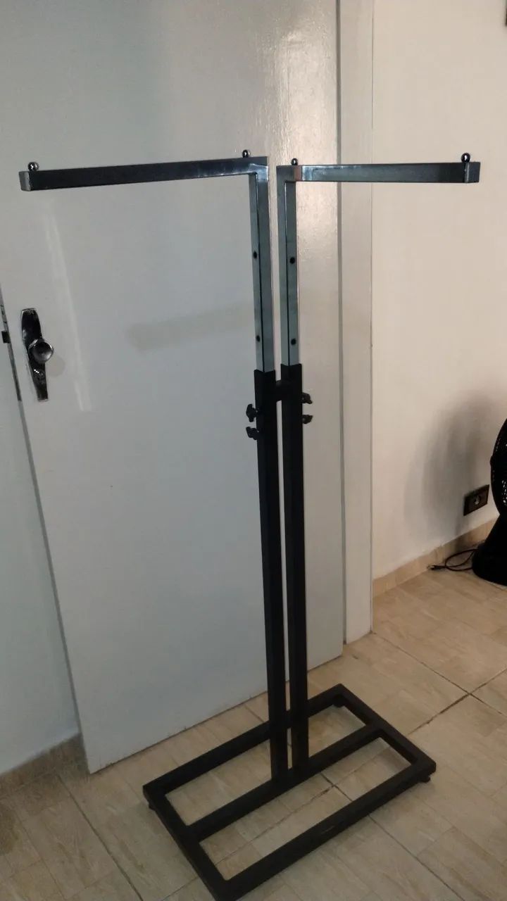 Araras para roupas   - Foto 3