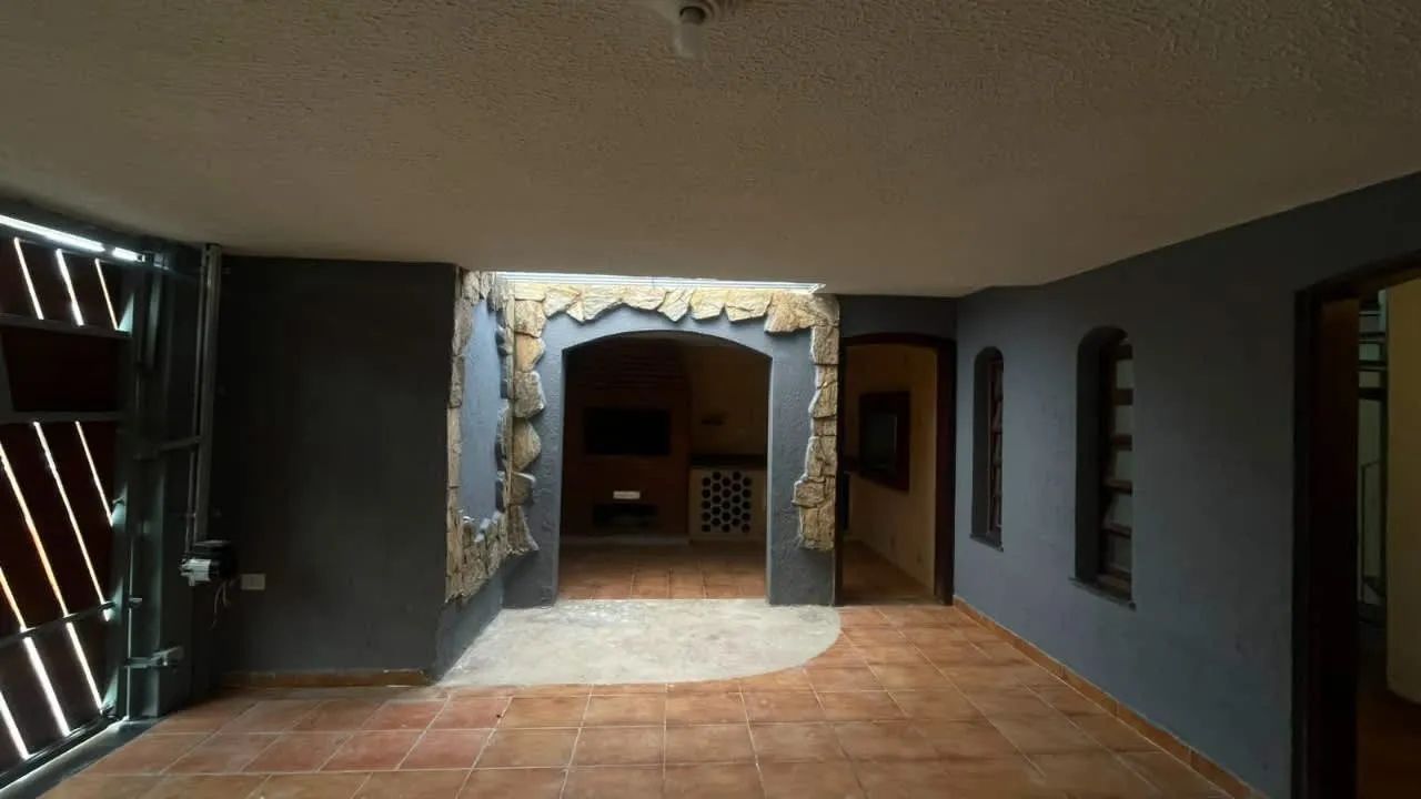 Casa comercial na Rua Manuel Ribas, 209  145 m² - Foto 5
