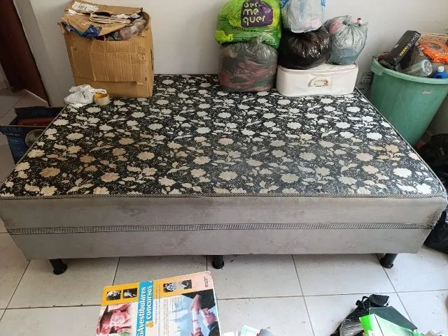 Vendo cama de casal