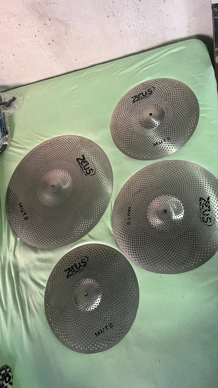 Kit pratos Zeus mute - Foto 2