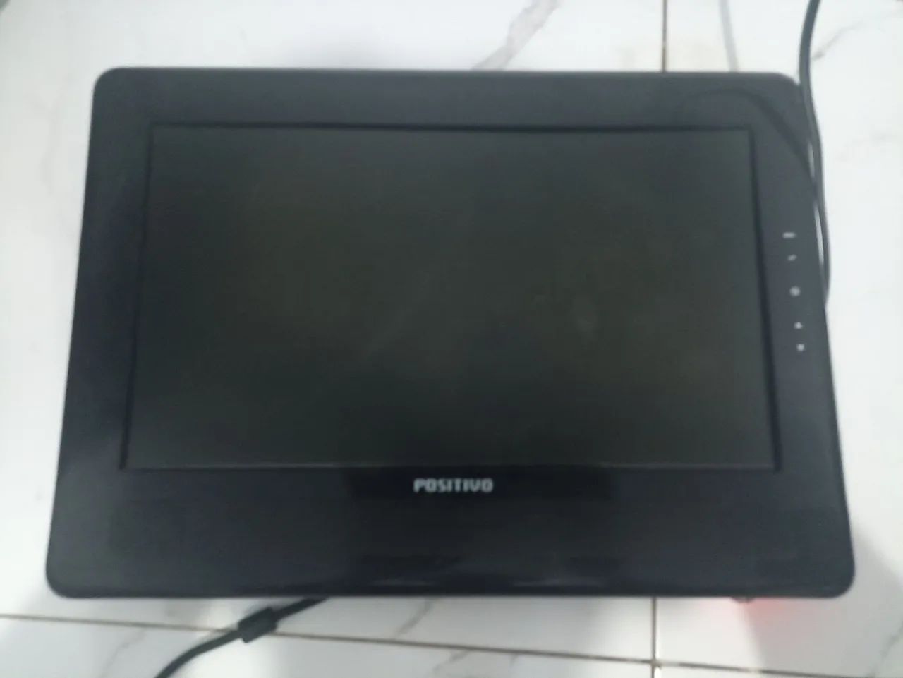 Monitor Positivo Smile Light 5622 com defeito - Foto 2