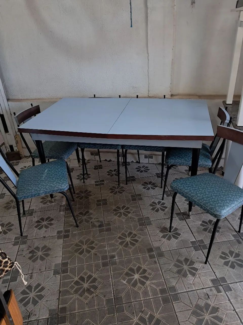 CONJUNTO DE MESA ANTIGO, LEIAM: - Foto 2