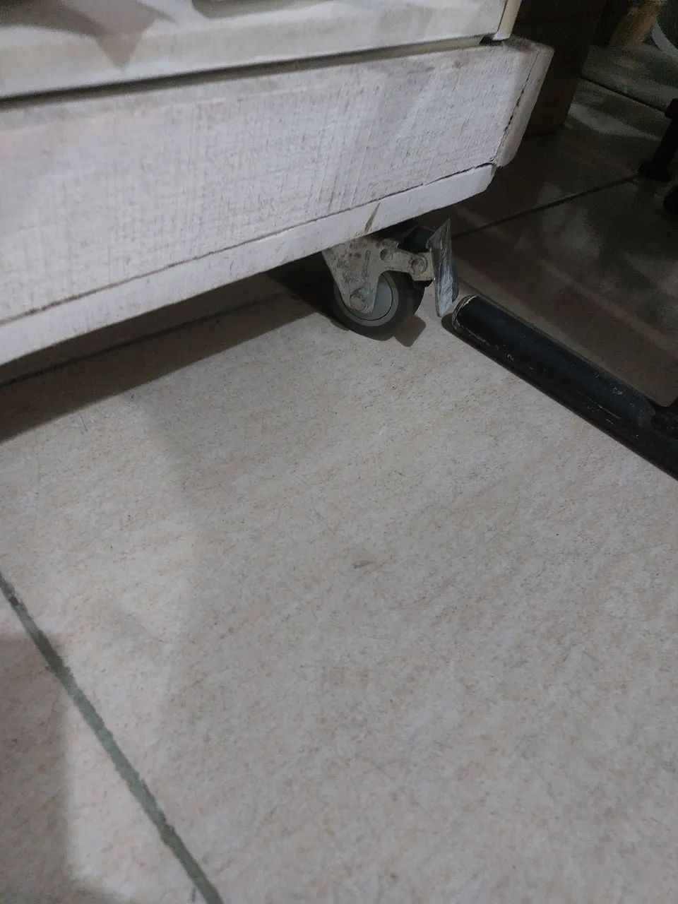 Balcão comercial em MDF branco para loja, escritório ou casa. - Foto 5