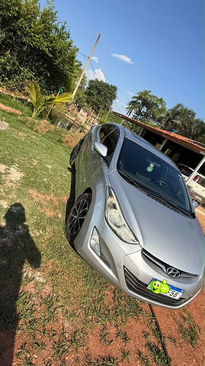 Hyundai Elantra 2.0 16V FLEX AUT. 2015