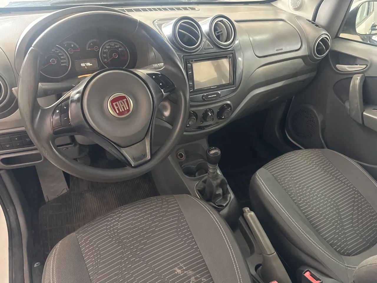 Fiat Palio Attractive 1.0 EVO Fire Flex 8V 5P 2012 - Foto 4