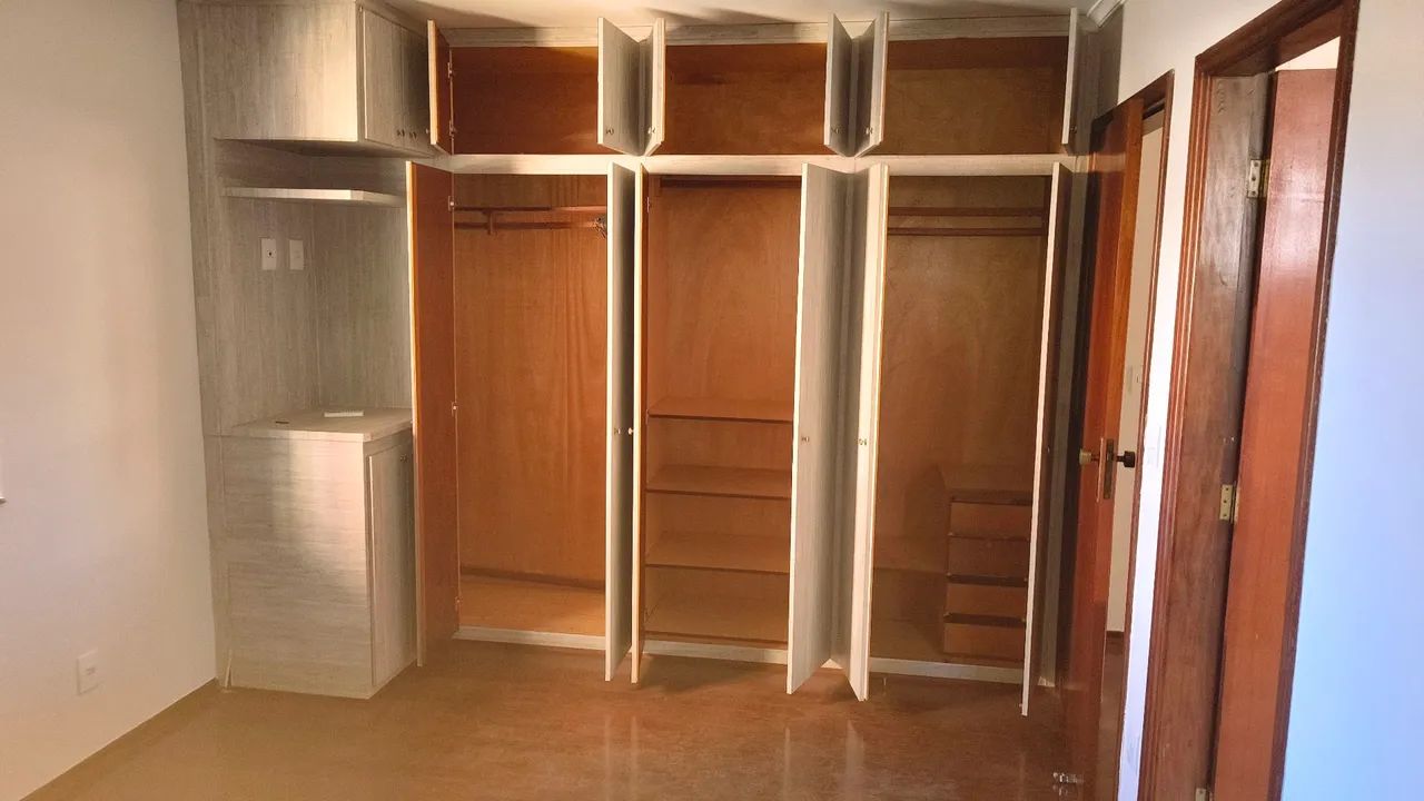 Guarda roupa bom estado  - Foto 4